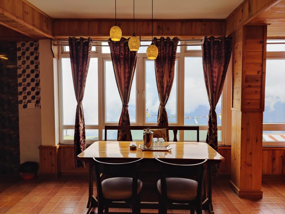 Hotel Golden Orchid ดาร์จีลิง ภายนอก รูปภาพ