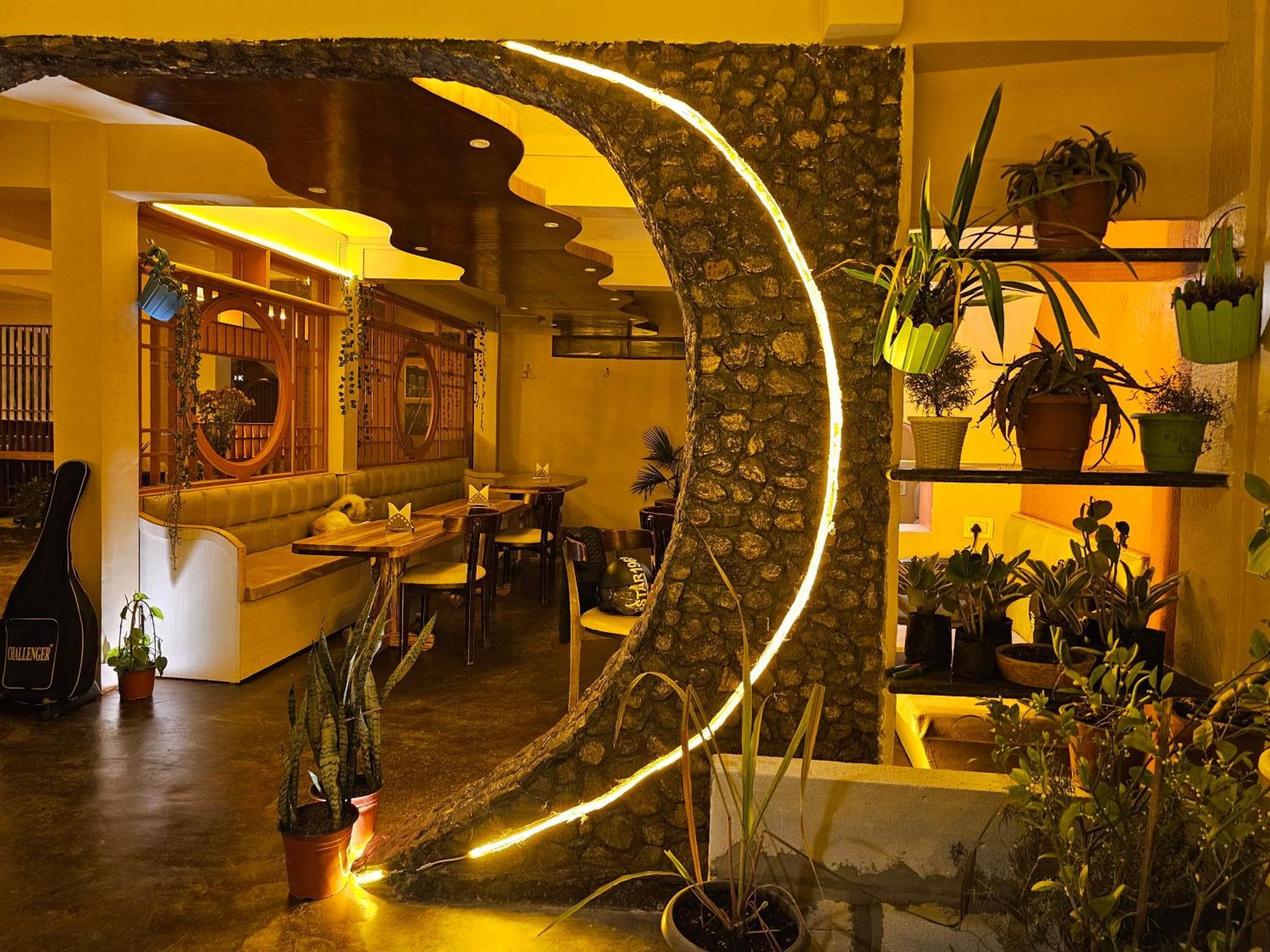 Hotel Golden Orchid ดาร์จีลิง ภายนอก รูปภาพ